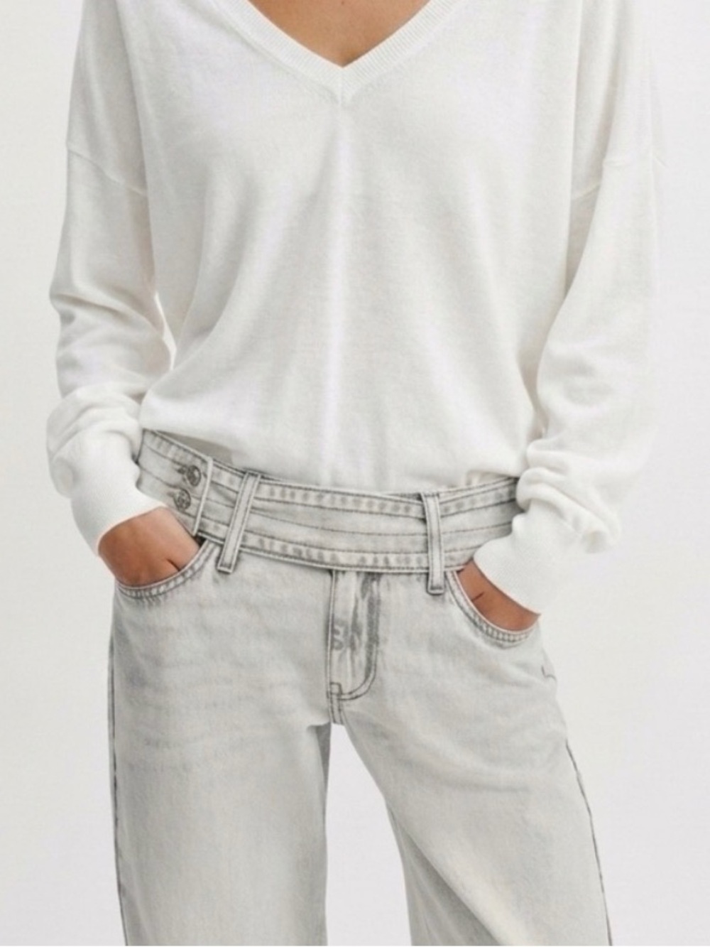 Women’s Zara Relaxed Wide-Leg Women’s Jeans in Light Gray - Size 8 NWT